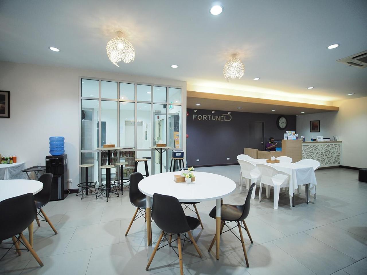 Fortune D Hotel Maesot Mae Sot Extérieur photo
