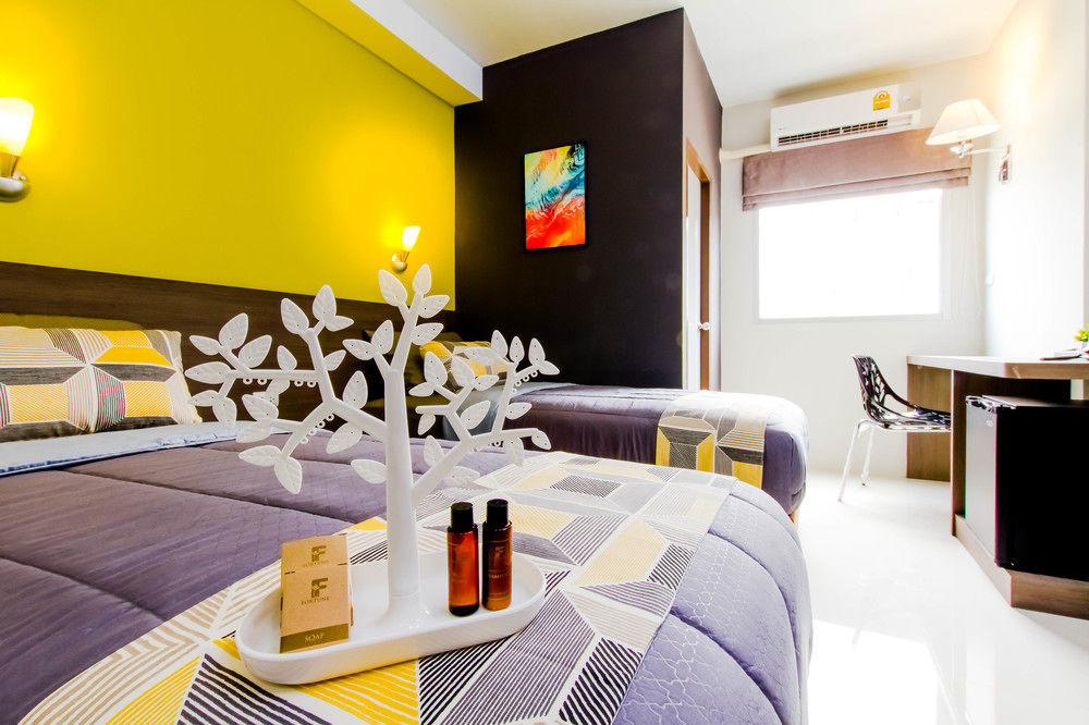Fortune D Hotel Maesot Mae Sot Extérieur photo